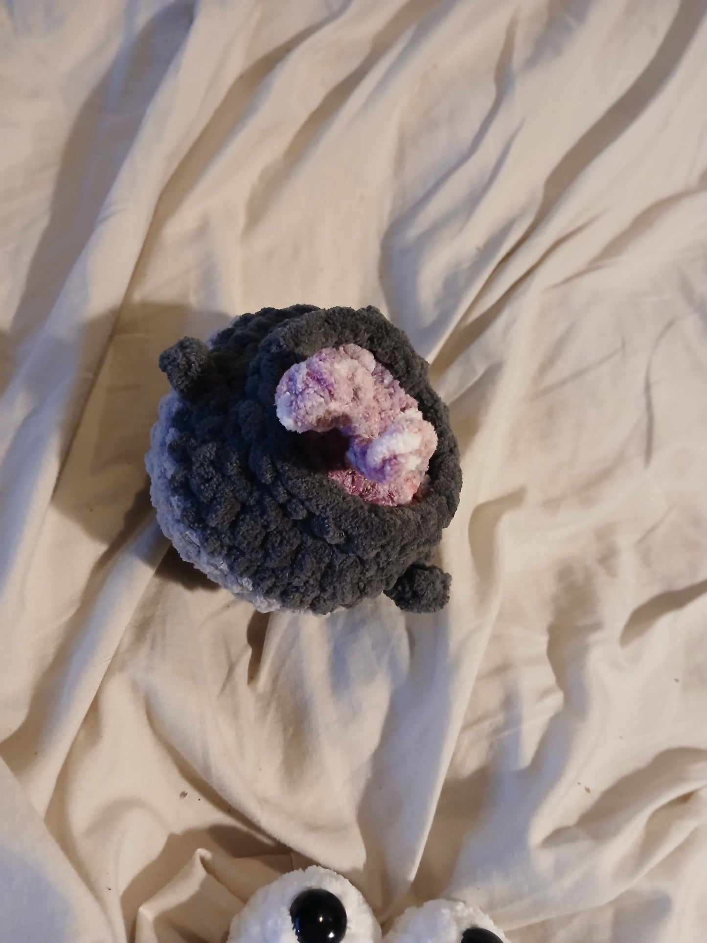 Cauldron - No Sew Halloween